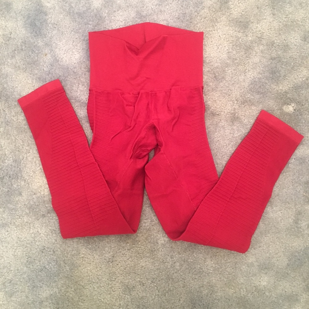 Red workout legging